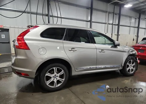 2015 Volvo Xc60 T6 Platinum z USA, uszkodzony, nr VIN YV4902RM5F2641146